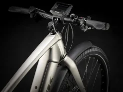 Trek Bikes Allant+ 8S Outlet
