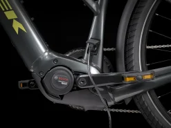 Trek Bikes Allant+ 8S Stagger Outlet