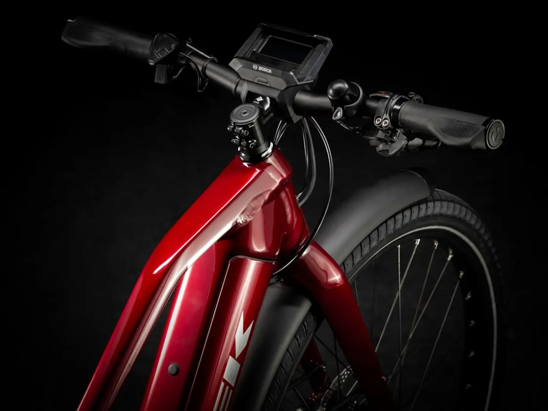 Trek Bikes Allant+ 8S Stagger Outlet