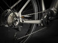 Trek Bikes Allant+ 8S Stagger Outlet
