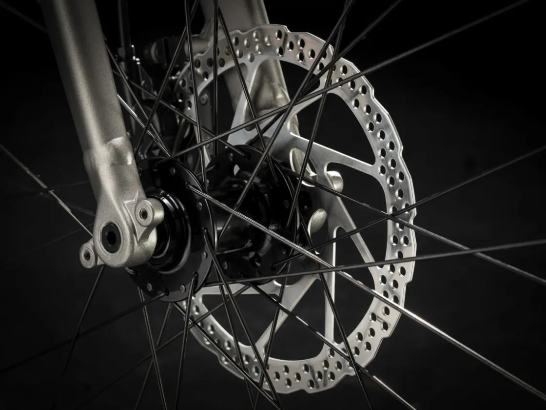 Trek Bikes Allant+ 8S Stagger Outlet