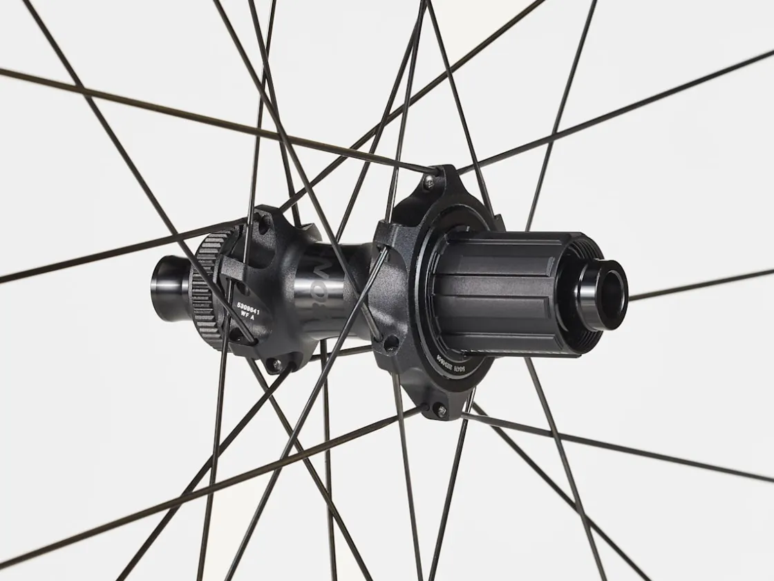 Trek Bikes Bontrager Paradigm Pro 30 TLR Disc Road Wheel Black New