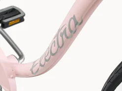 Trek Bikes Cruiser 1 Step-Thru Hot