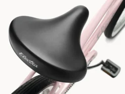 Trek Bikes Cruiser 1 Step-Thru Hot