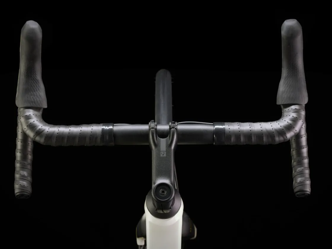 Trek Bikes Domane AL 4 Gen 4 Fashion