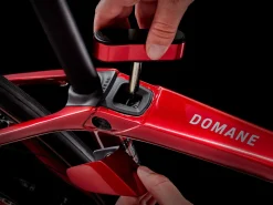 Trek Bikes Domane SL 6 AXS Gen 4 Online