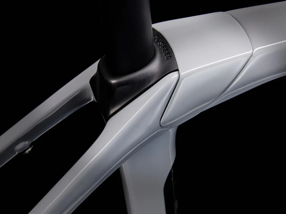 Trek Bikes Domane SL 7 Gen 4 Outlet