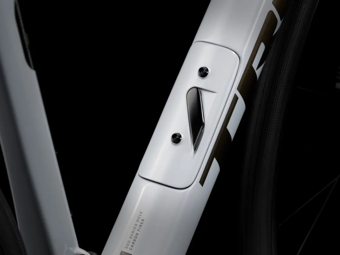 Trek Bikes Domane SL 5 Gen 4 Hot
