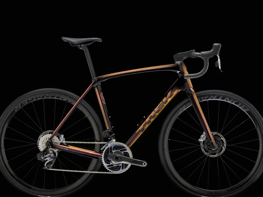 Trek Bikes Domane SLR 9 AXS Gen 4 Team Replica:Metallic Red Smoke to Blue Smoke Fade Online