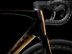 Trek Bikes Domane SLR 9 AXS Gen 4 Team Replica:Metallic Red Smoke to Blue Smoke Fade Online