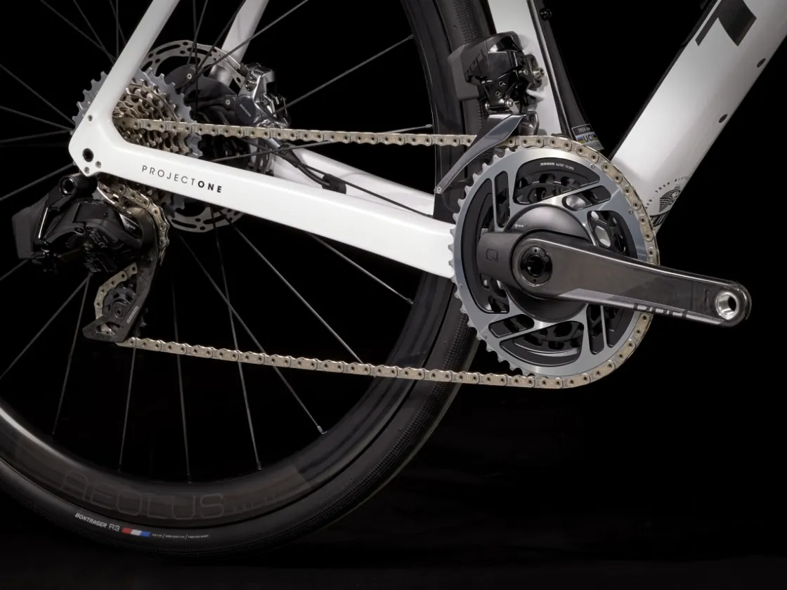 Trek Bikes Domane SLR 9 AXS Gen 4 Team Replica:Metallic Red Smoke to Blue Smoke Fade Online