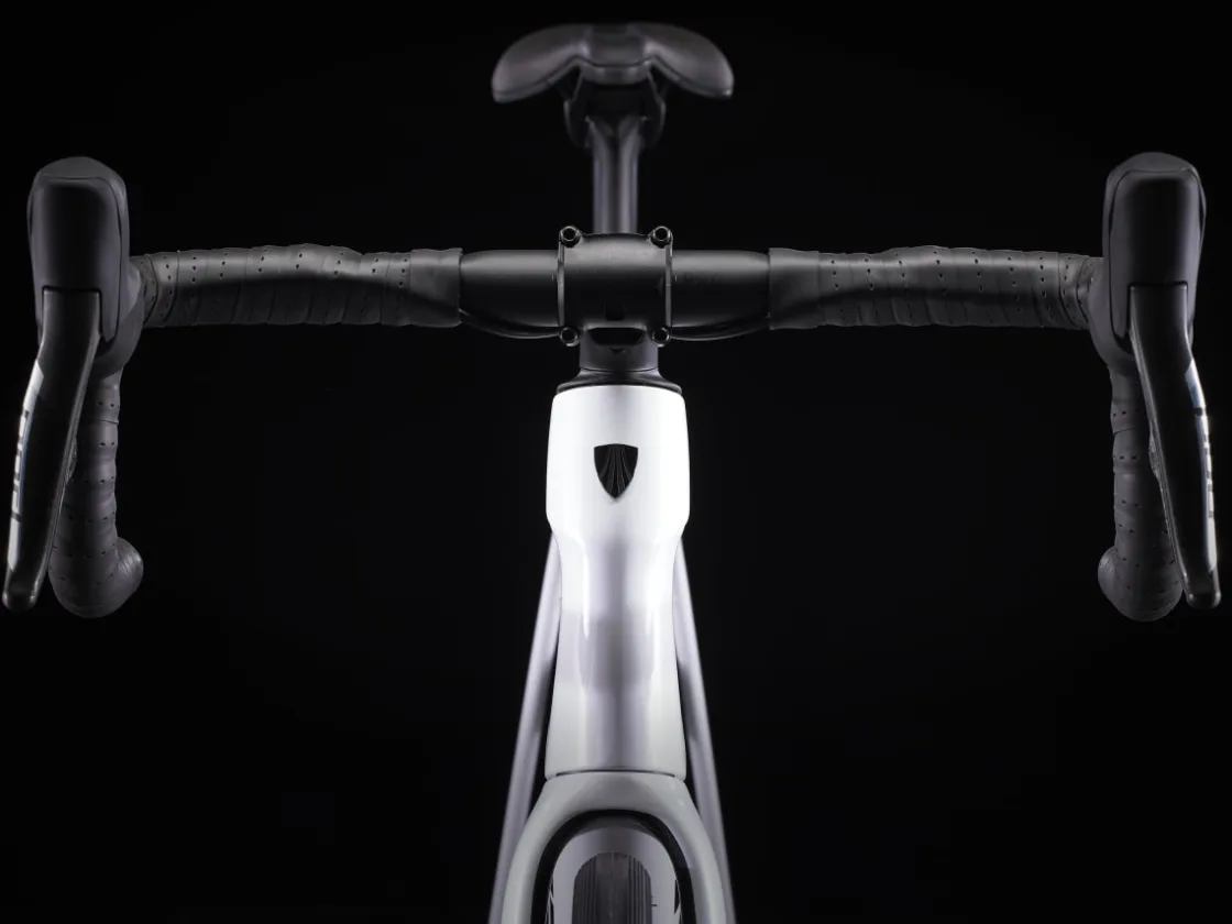 Trek Bikes Domane SLR 9 AXS Gen 4 Team Replica:Metallic Red Smoke to Blue Smoke Fade Online