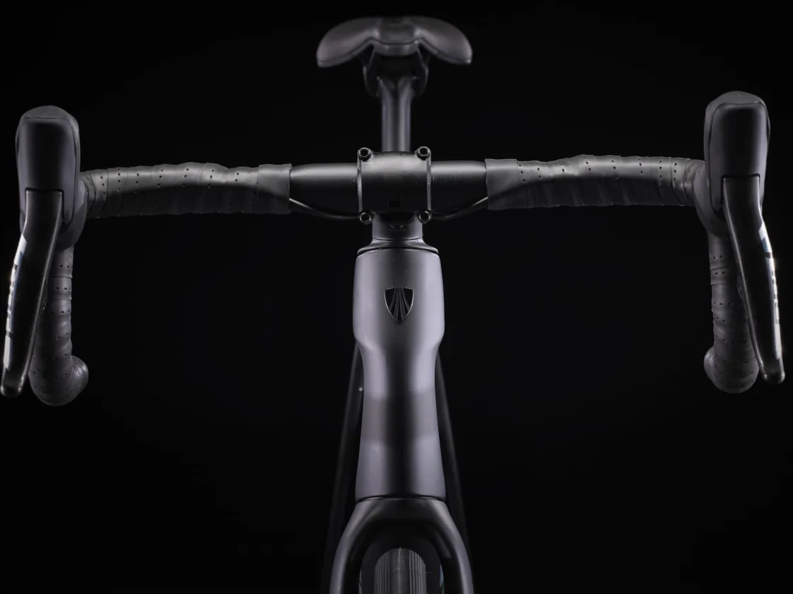 Trek Bikes Domane SLR 9 AXS Gen 4 Team Replica:Metallic Red Smoke to Blue Smoke Fade Online