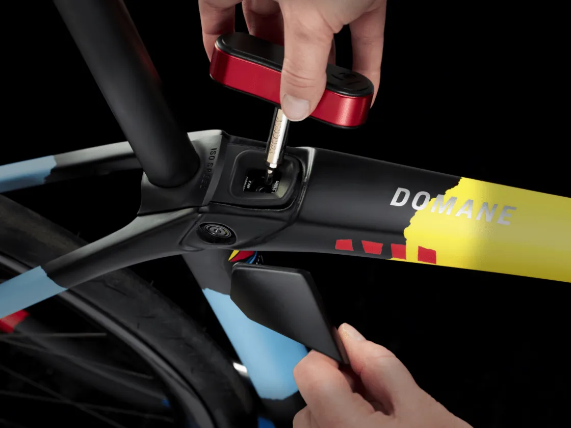 Trek Bikes Domane SLR 9 AXS Gen 4 Team Replica:Metallic Red Smoke to Blue Smoke Fade Online