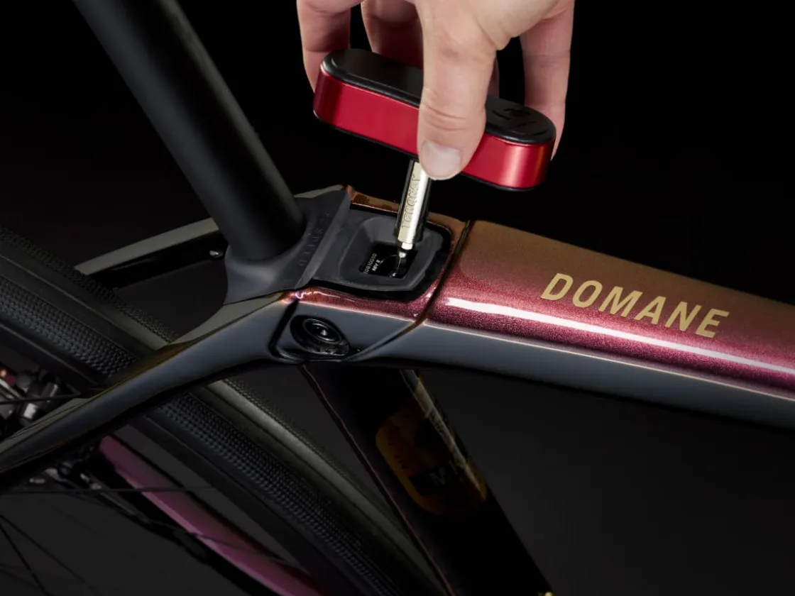 Trek Bikes Domane SLR 7 AXS Gen 4 Best