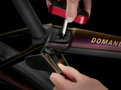 Trek Bikes Domane SLR 6 Gen 4 Sale