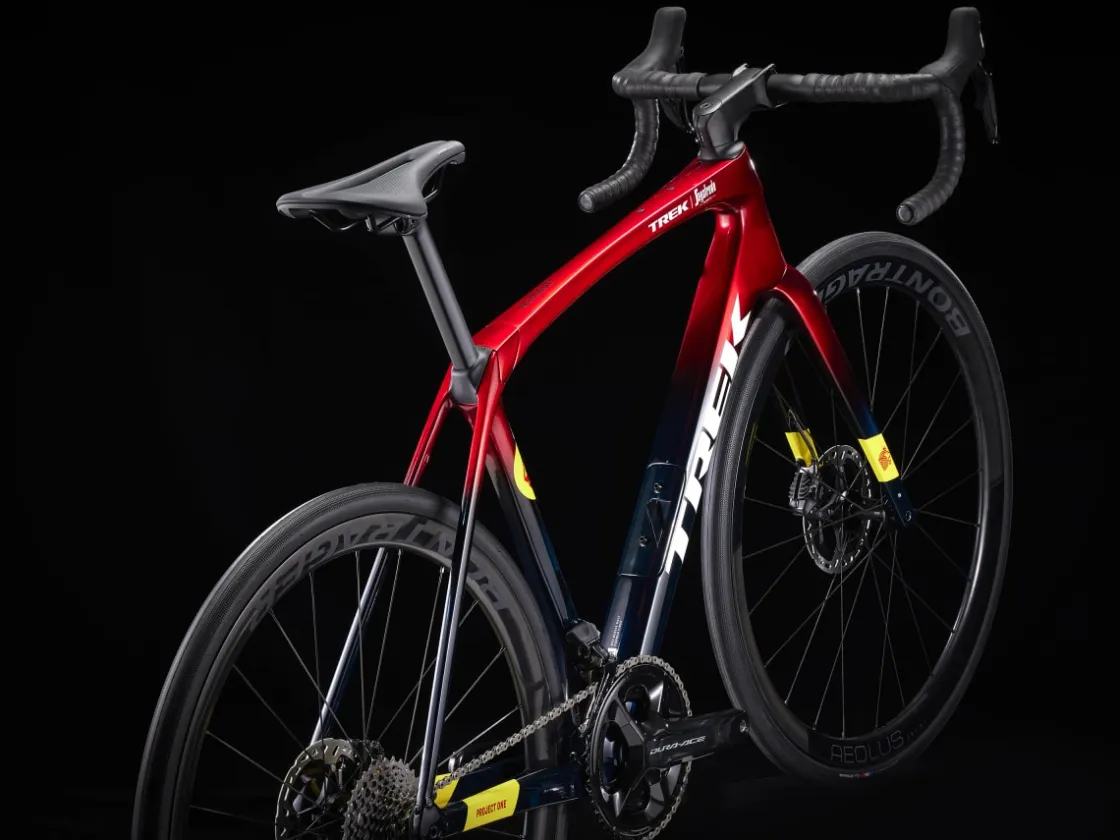 Trek Bikes Domane SLR 9 Gen 4 Outlet
