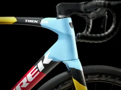 Trek Bikes Domane SLR 9 Gen 4 Outlet