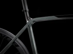Trek Bikes &Eacute;monda SL 6 AXS Dark Prismatic/Trek Black Hot