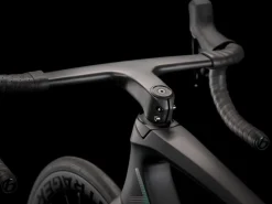 Trek Bikes &Eacute;monda SLR 6 AXS Dark Prismatic/Trek Black Hot