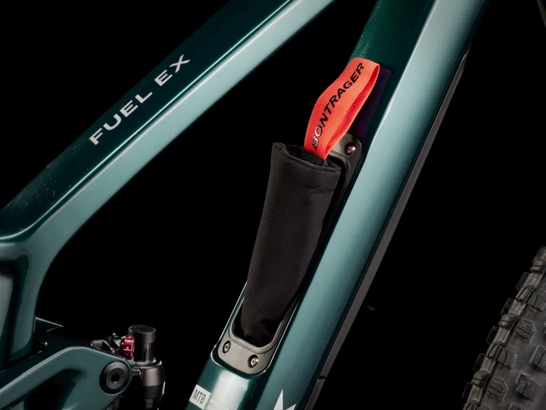 Trek Bikes Fuel EX 9.8 XT Gen 6 Discount