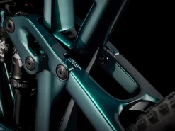 Trek Bikes Fuel EX 9.8 XT Gen 6 Discount