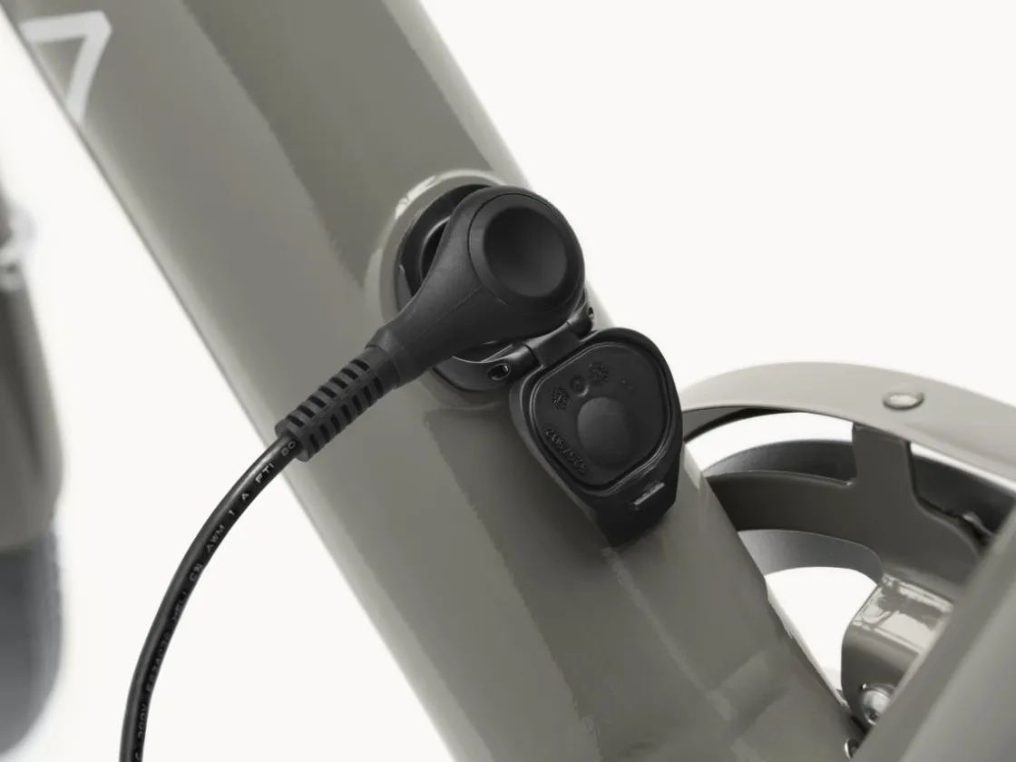 Trek Bikes Loft Go! 7D EQ Step-Over Flash Sale