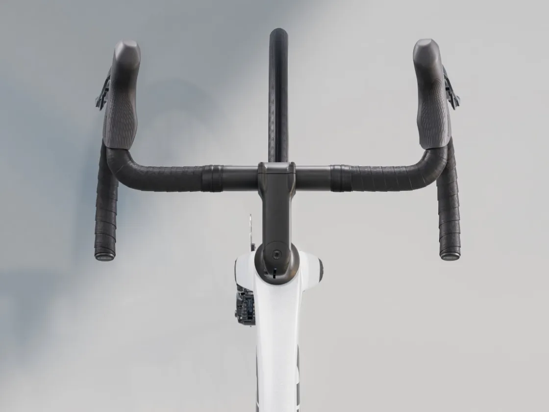 Trek Bikes Madone SL 5 Gen 8 Hot