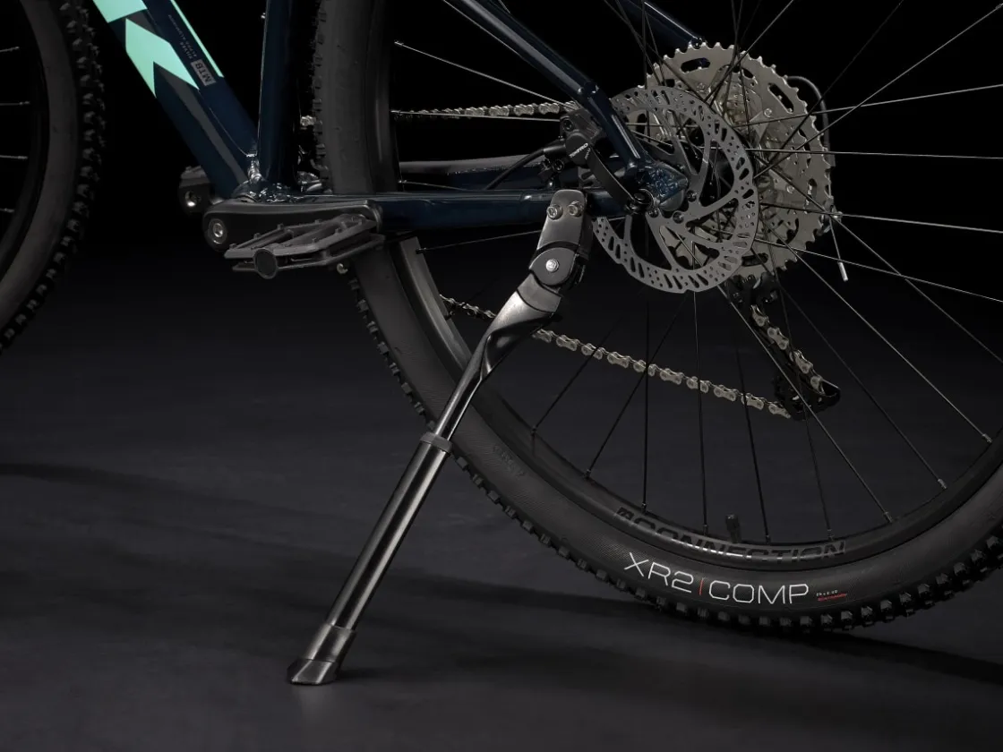 Trek Bikes Marlin 6 Gen 2 Rage Red to Dnister Black Fade Flash Sale
