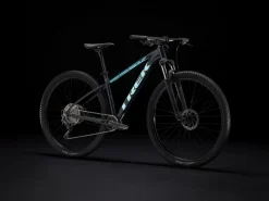 Trek Bikes Marlin 6 Gen 2 Rage Red to Dnister Black Fade Flash Sale