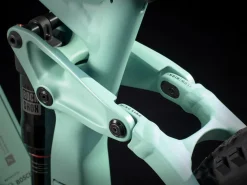 Trek Bikes Rail 7 Gen 3 Hot