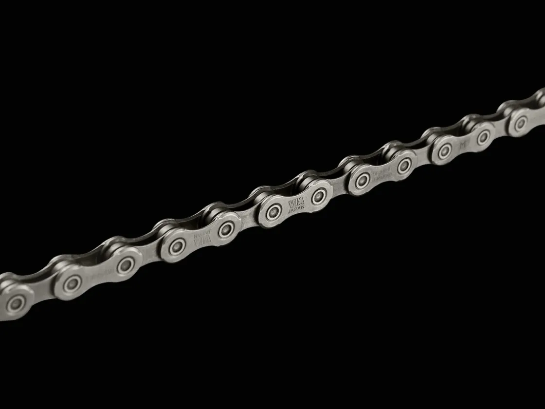 Trek Bikes Shimano XT/Ultegra CN-HG701 11-Speed Quick-Link Chain Silver New