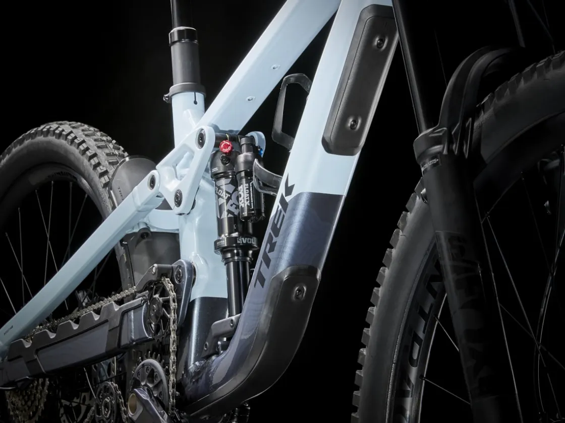 Trek Bikes Slash 8 Gen 6 Outlet