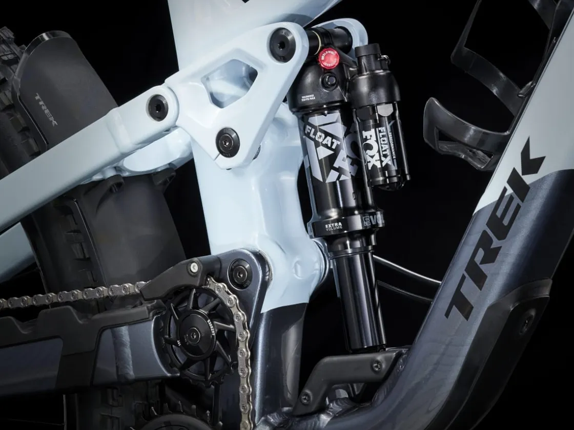 Trek Bikes Slash 8 Gen 6 Outlet