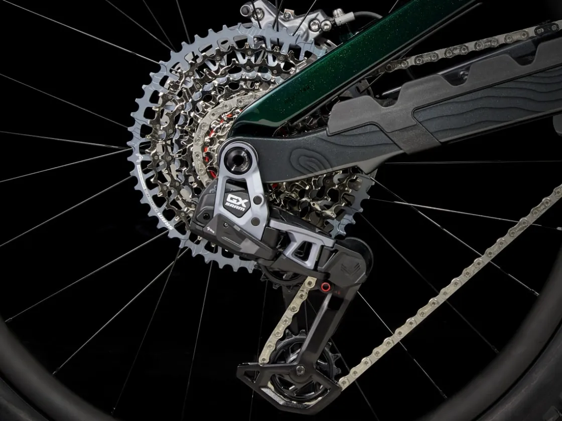 Trek Bikes Slash 9.8 GX AXS T-Type Gen 6 Clearance