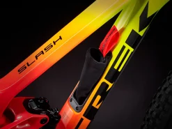 Trek Bikes Slash 9.8 XT Gen 5 Lithium Grey Best