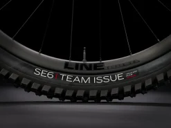 Trek Bikes Slash 9.9 XTR Gen 5 Shop