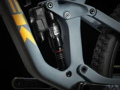 Trek Bikes Slash 9.9 XX1 AXS Flight Attendant Gen 5 Flash Sale