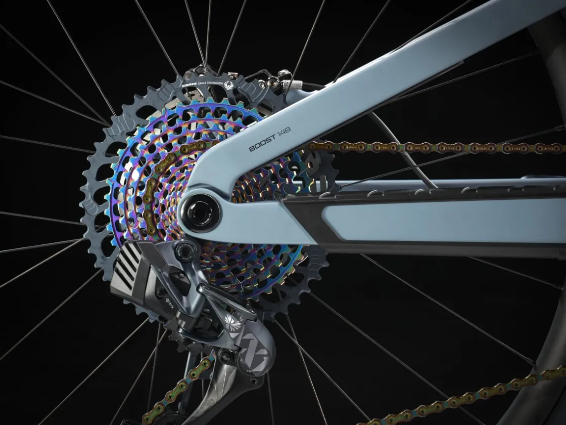 Trek Bikes Slash 9.9 XX1 AXS Flight Attendant Gen 5 Flash Sale