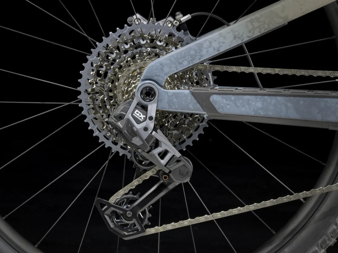 Trek Bikes Slash SE Gen 5 Quicksand/ Battleship Blue Best