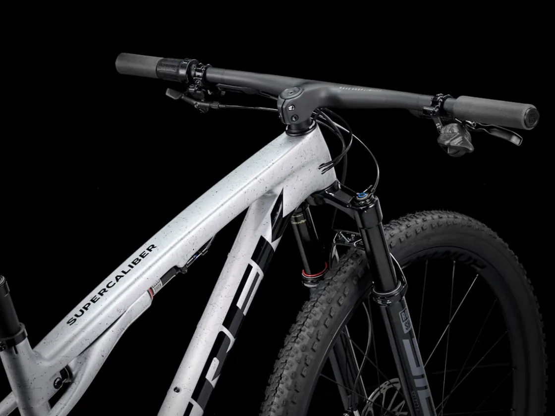Trek Bikes Supercaliber SLR 9.8 X0 AXS T-Type Gen 2 Hot