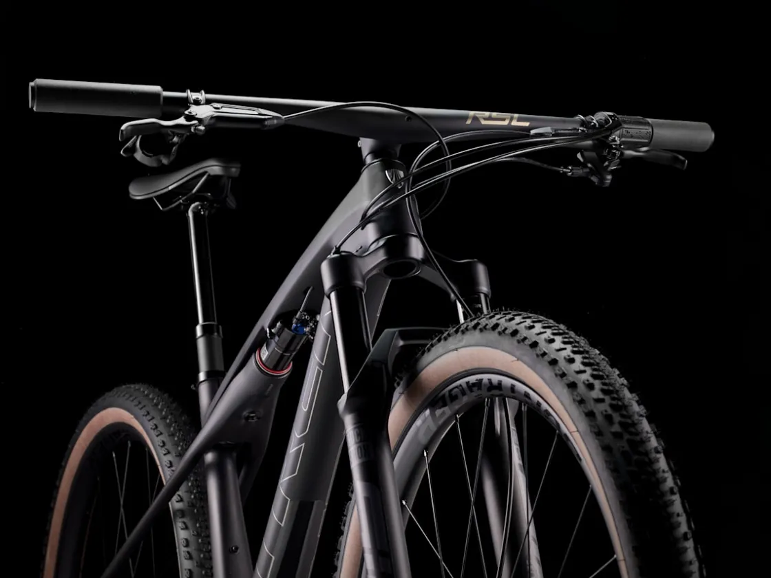 Trek Bikes Supercaliber SLR 9.8 X0 AXS T-Type Gen 2 Hot
